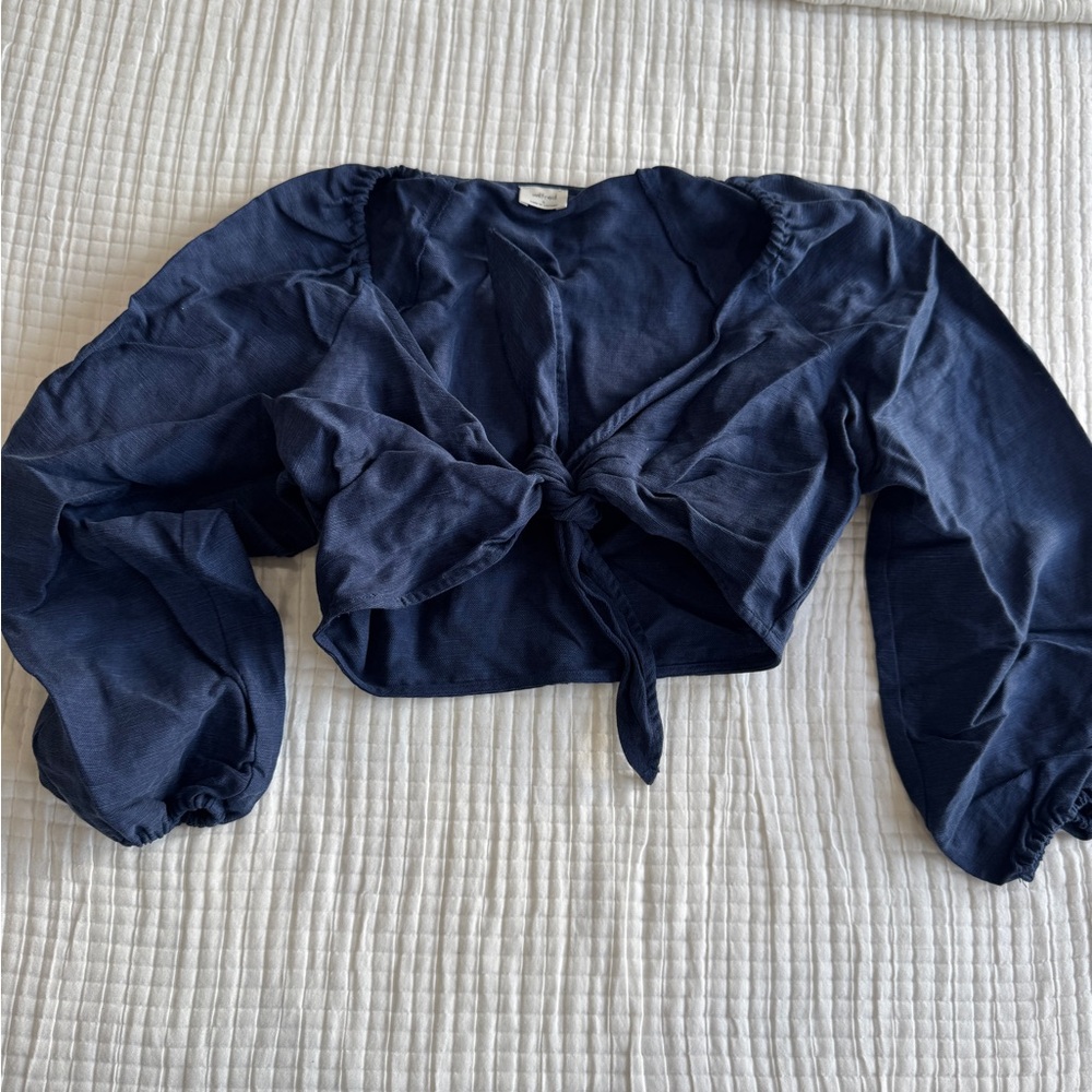 Aritzia Navy Knot Crop top